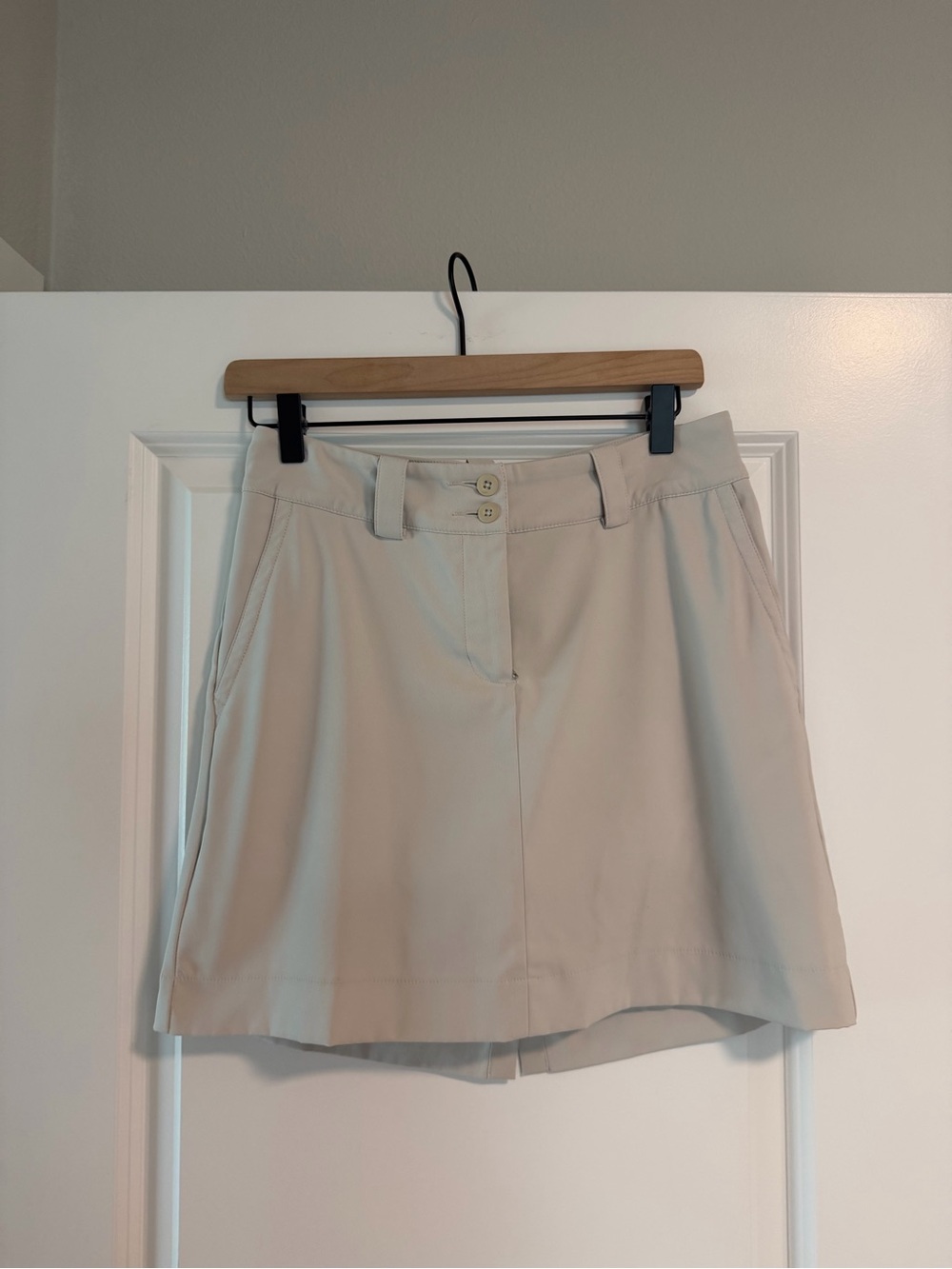 Nike Women's Golf Light Skort Khaki 2